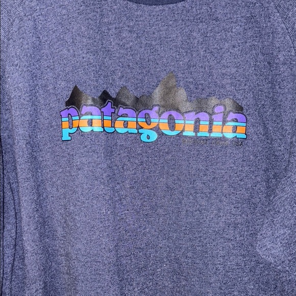 Patagonia Dark Blue Long Sleeve with Vibrant Logo - Picture 3 of 7